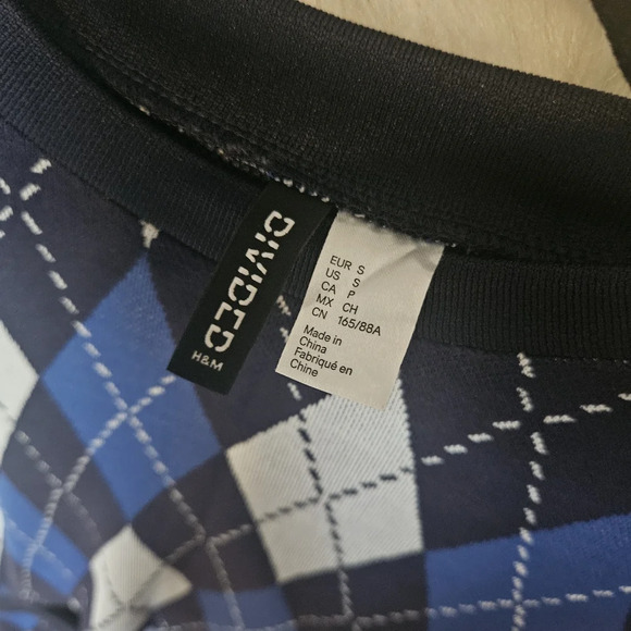 H&M Divided Argyle Cut Out Mini Dress - Picture 5 of 8